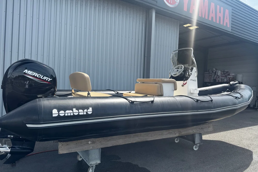 BoatPhoto.alt