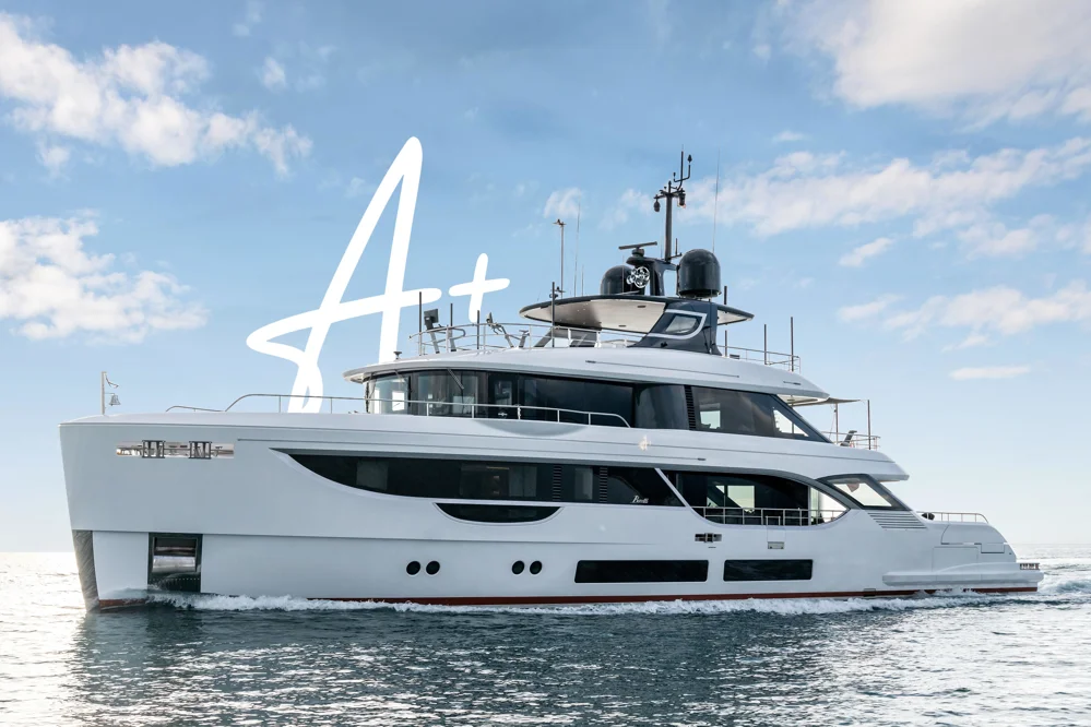 BoatPhoto.coverAlt