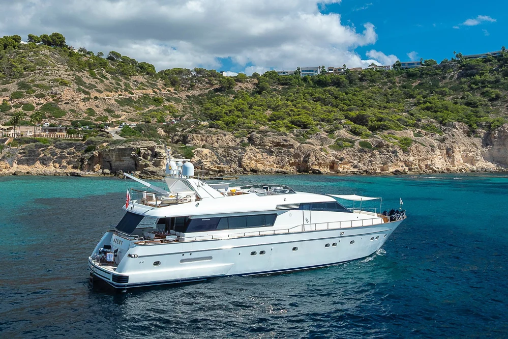 1997 Sanlorenzo Sanlorenzo 82 for sale in Ibiza, Spain, photo 4 of 5
