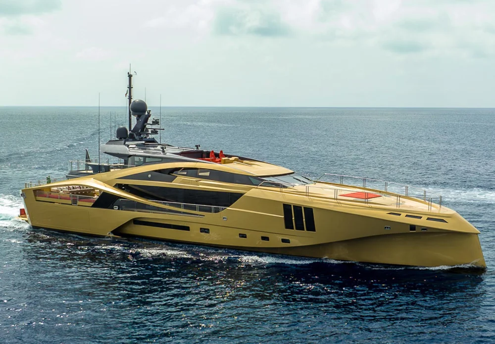 BoatPhoto.coverAlt
