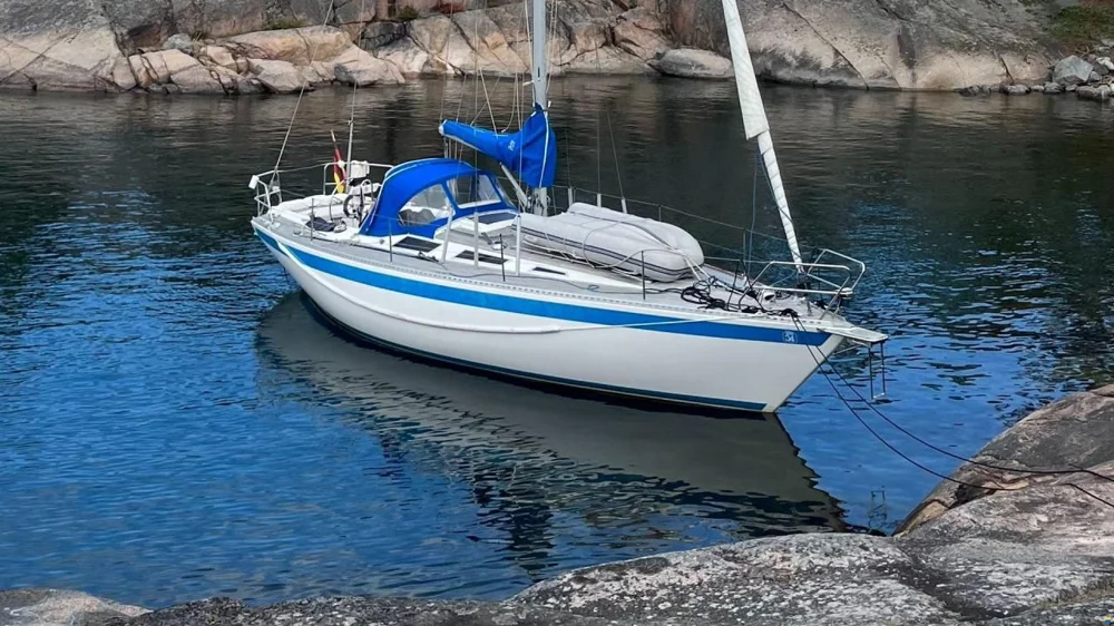 BoatPhoto.coverAlt