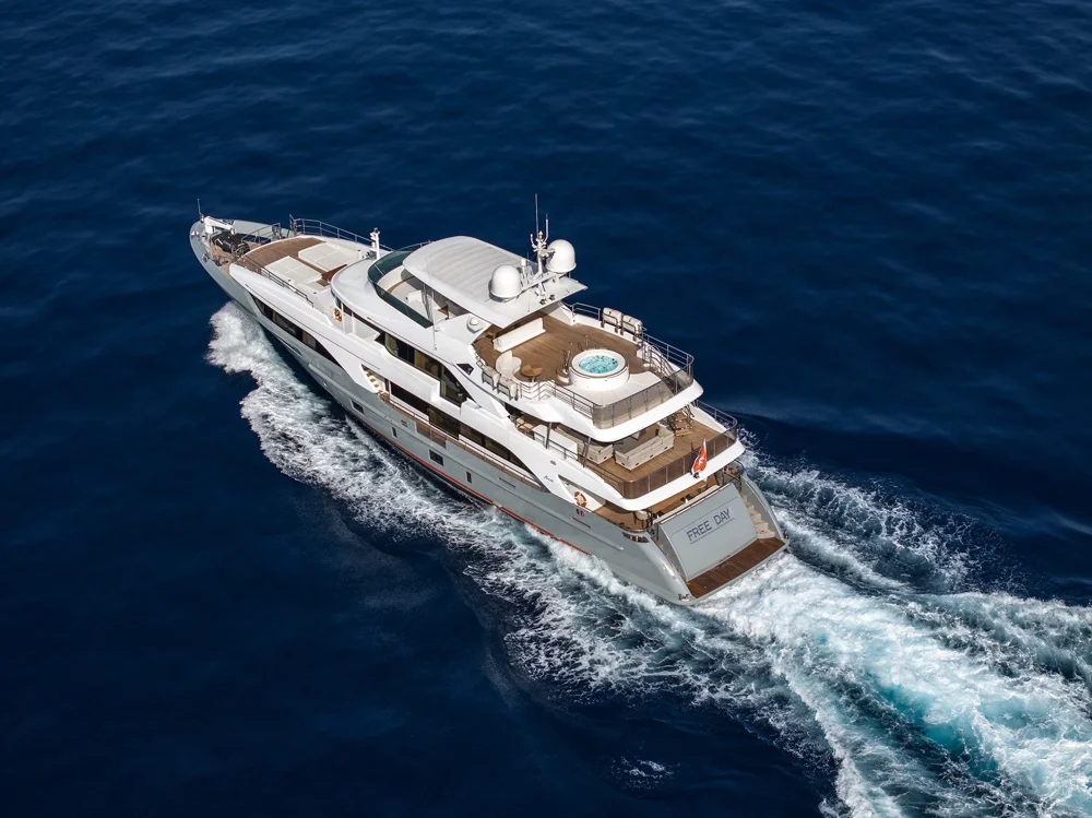 BoatPhoto.alt