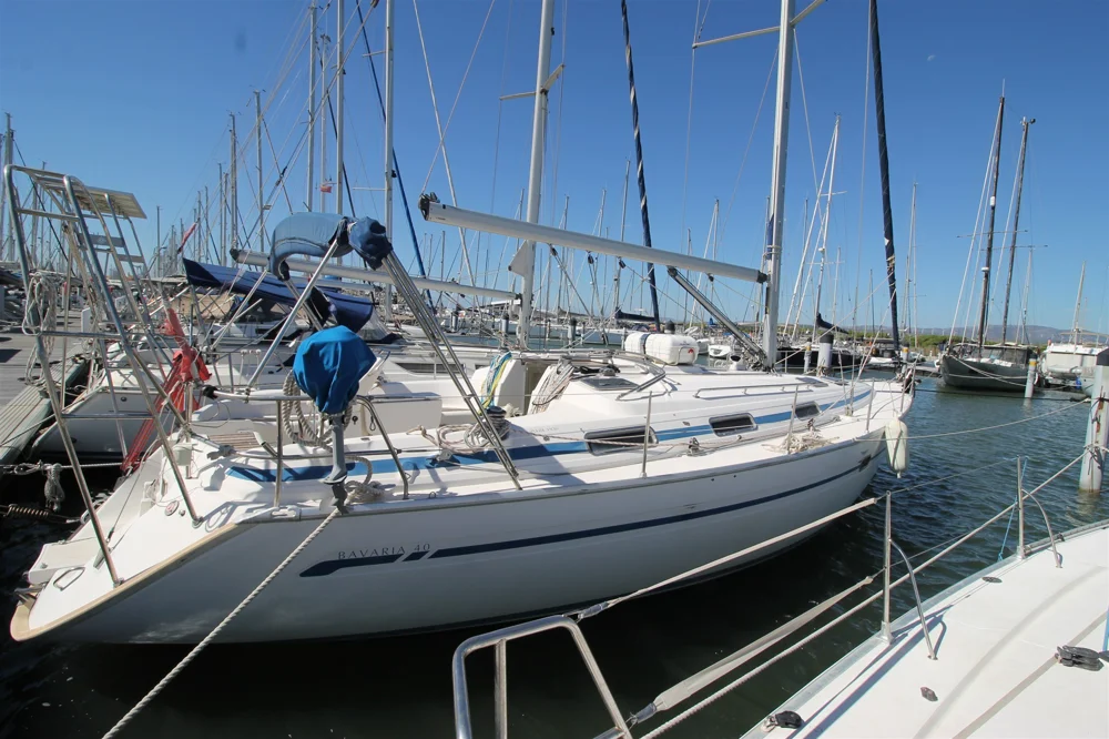 BoatPhoto.coverAlt