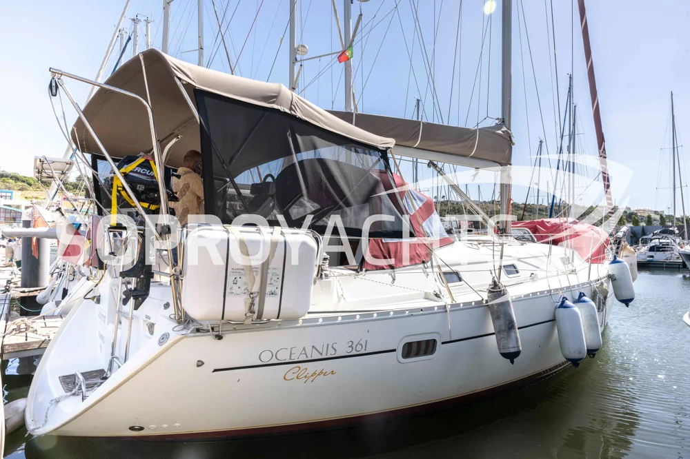 BoatPhoto.alt