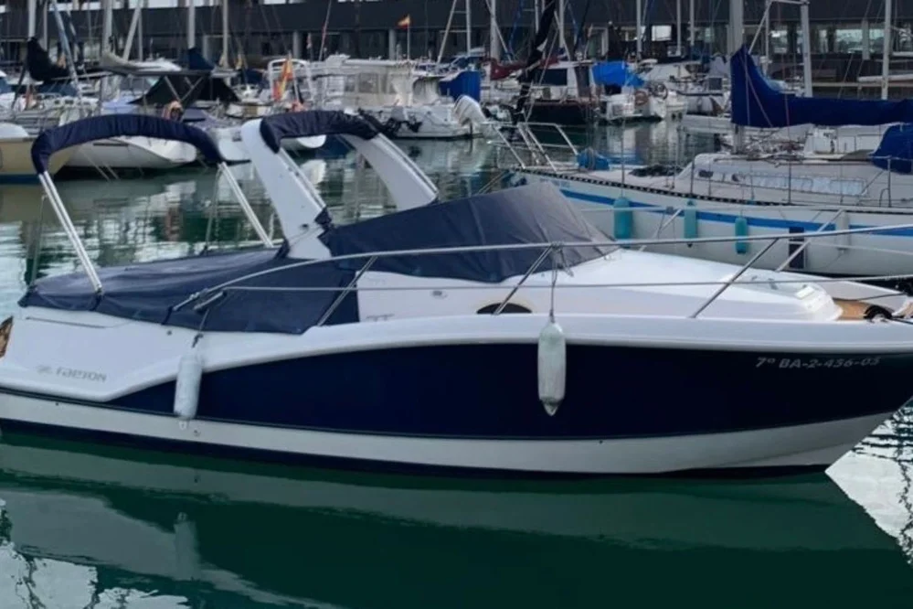 BoatPhoto.coverAlt