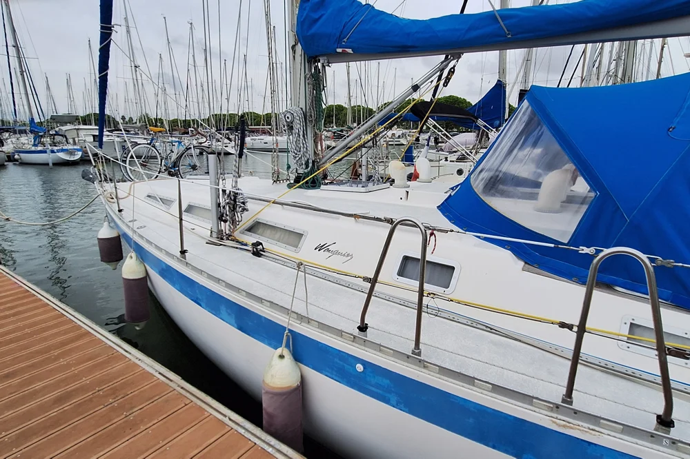 BoatPhoto.alt