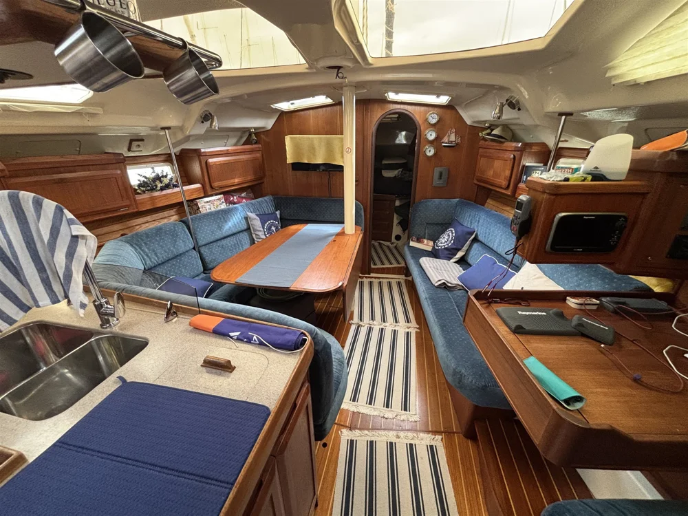 BoatPhoto.coverAlt
