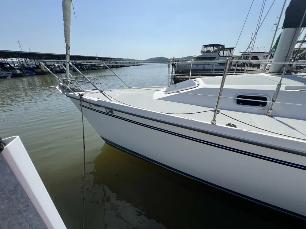 1994 Catalina 320 for sale in Rye, United Kingdom, photo 2 of 5
