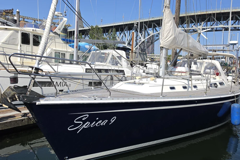 BoatPhoto.coverAlt