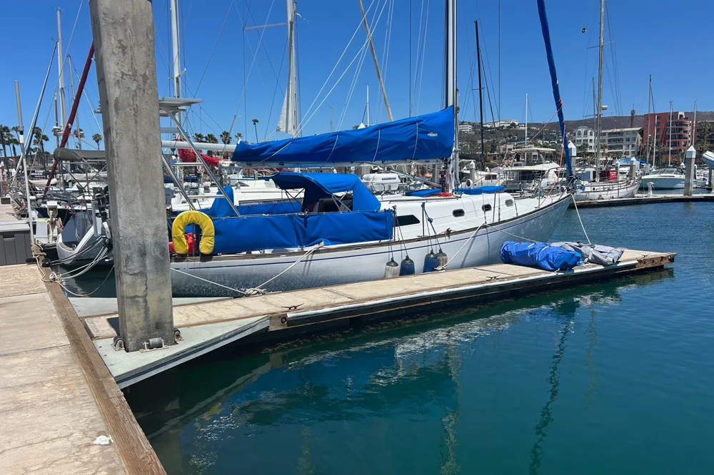 BoatPhoto.coverAlt