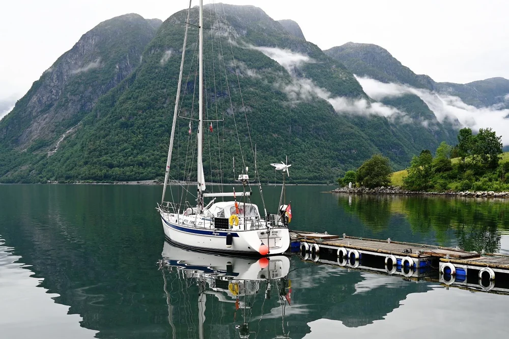 BoatPhoto.alt