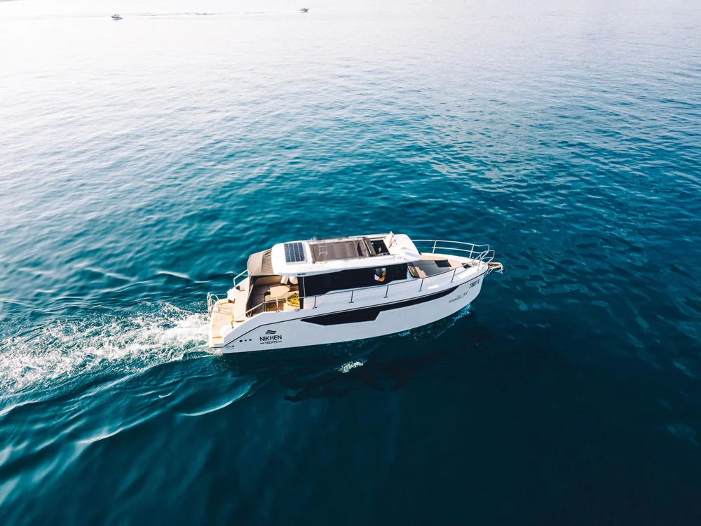 BoatPhoto.coverAlt