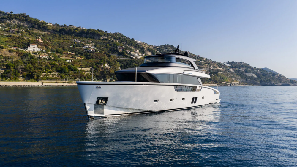 2022 Sanlorenzo SX88 for sale in Rome, Italy, photo 4 of 5