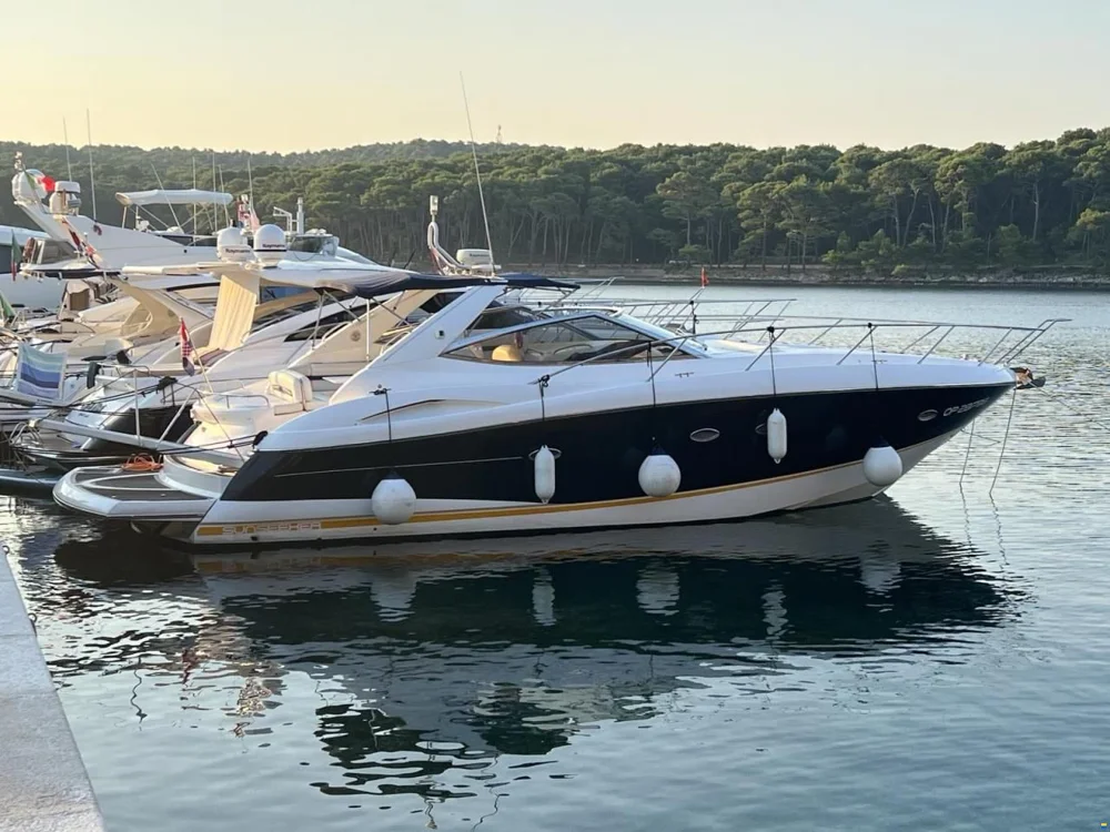 BoatPhoto.coverAlt