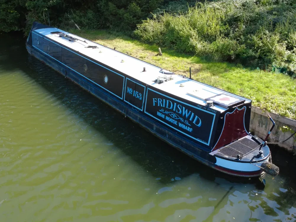 BoatPhoto.alt