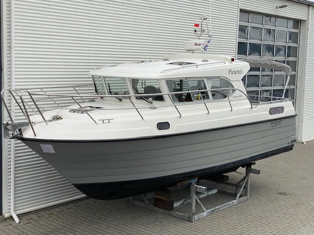 BoatPhoto.alt