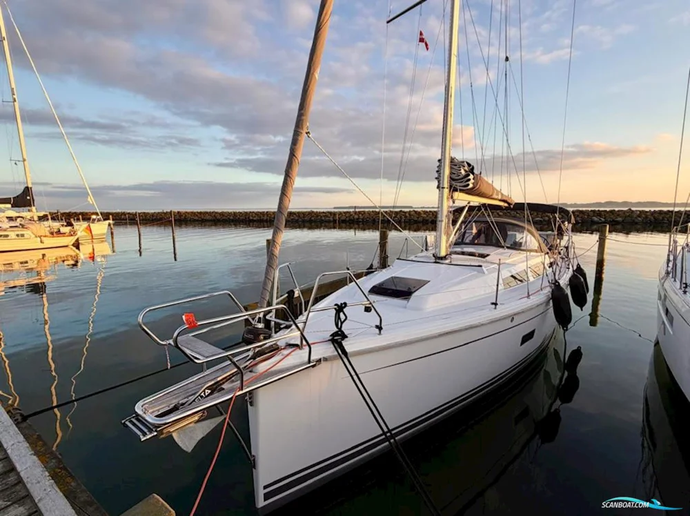 BoatPhoto.alt