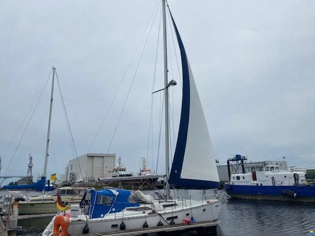BoatPhoto.coverAlt
