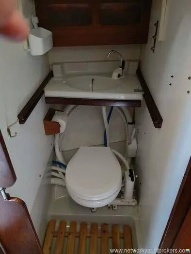 BoatPhoto.alt