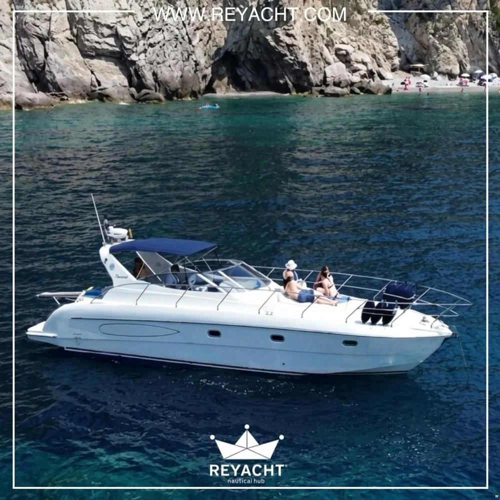 BoatPhoto.coverAlt