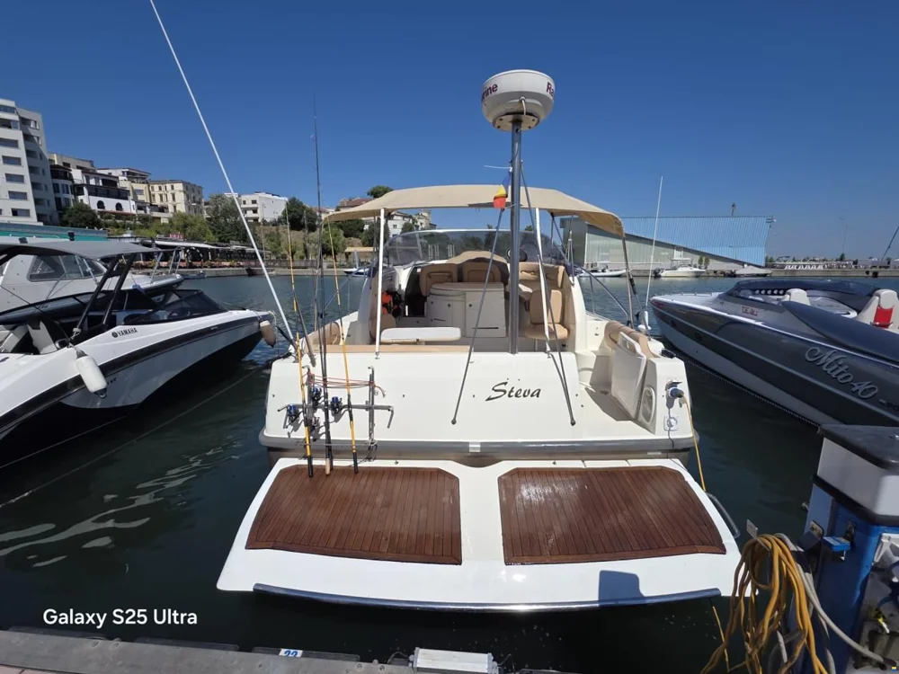 BoatPhoto.alt