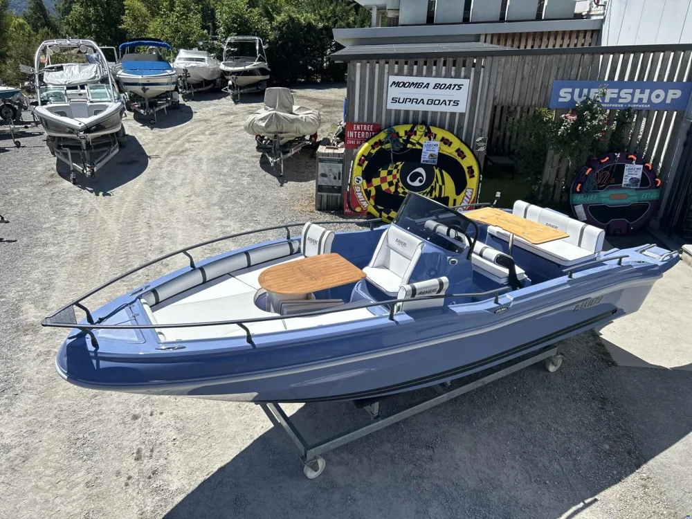 BoatPhoto.coverAlt