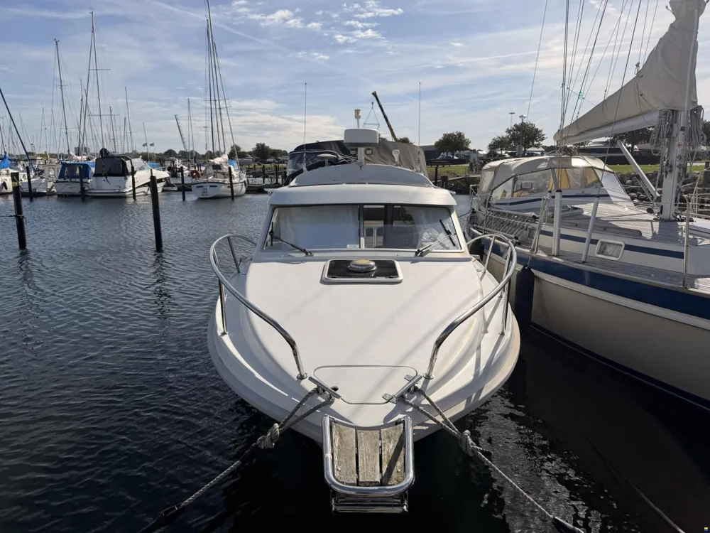 BoatPhoto.coverAlt