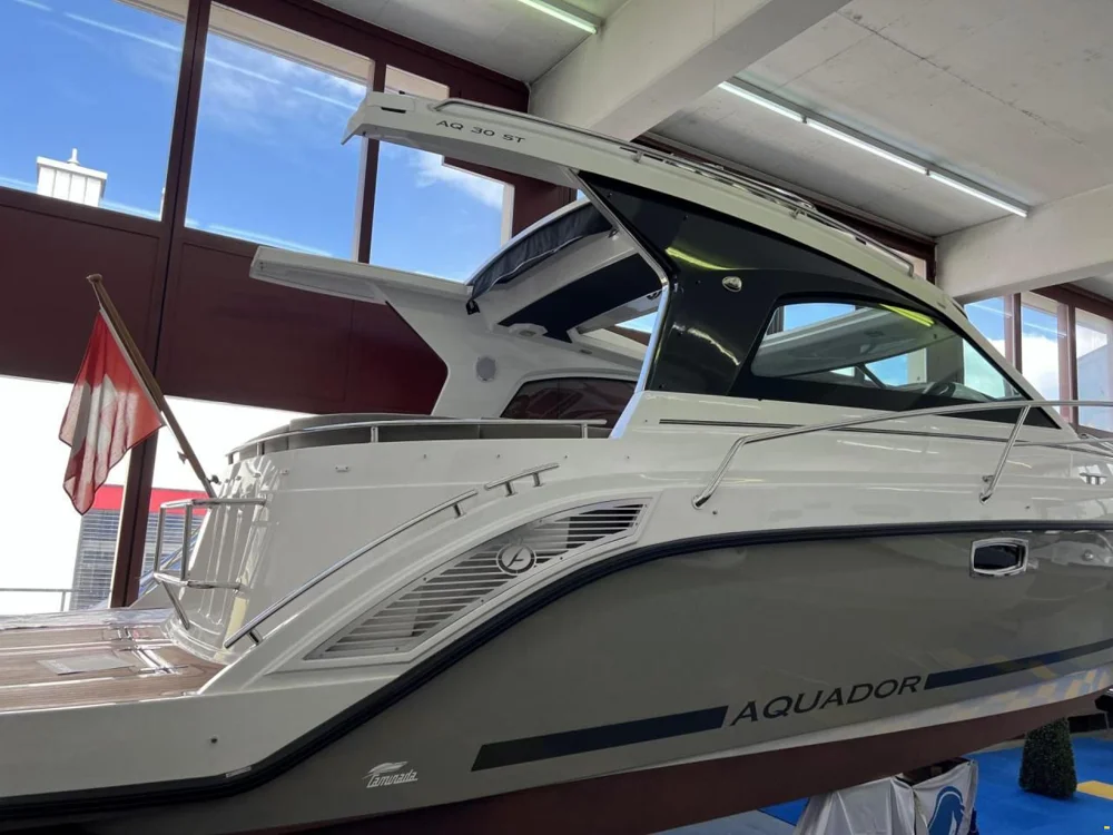 BoatPhoto.alt