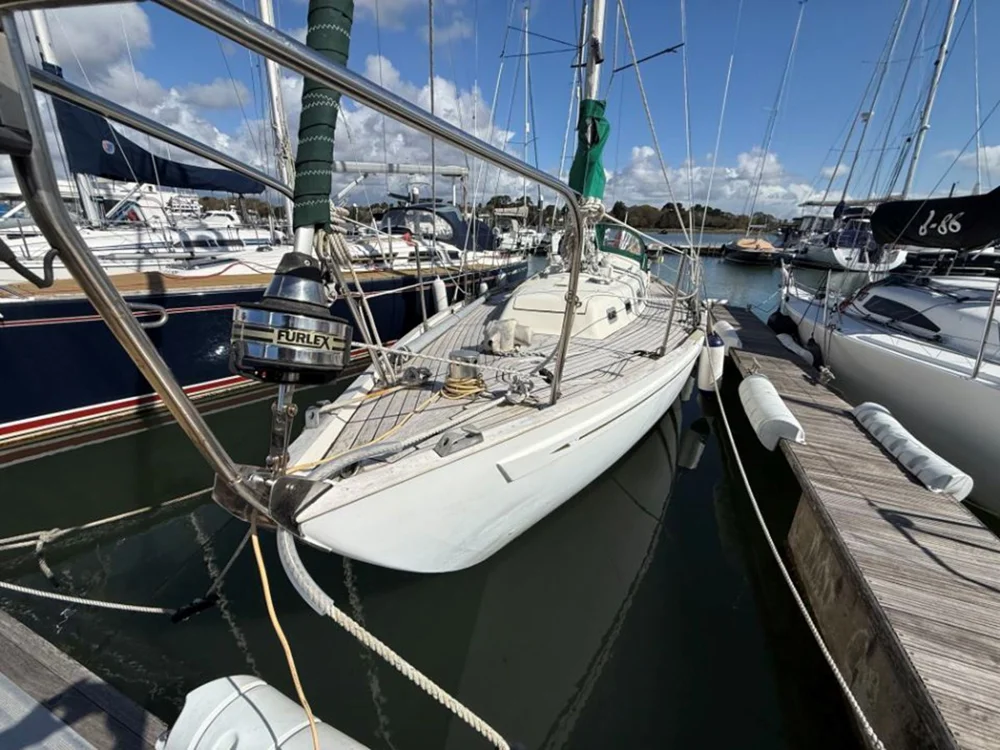 1980 RIVAL Rival 34 for sale in Lymington, United Kingdom, photo 4 of 5