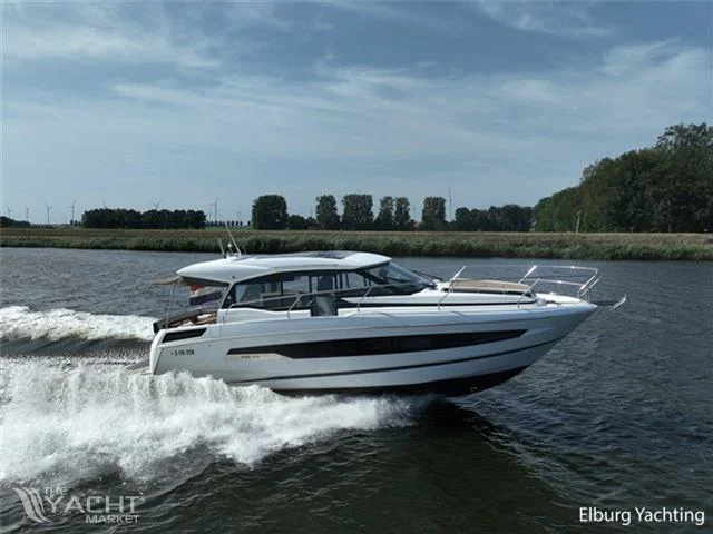 BoatPhoto.coverAlt