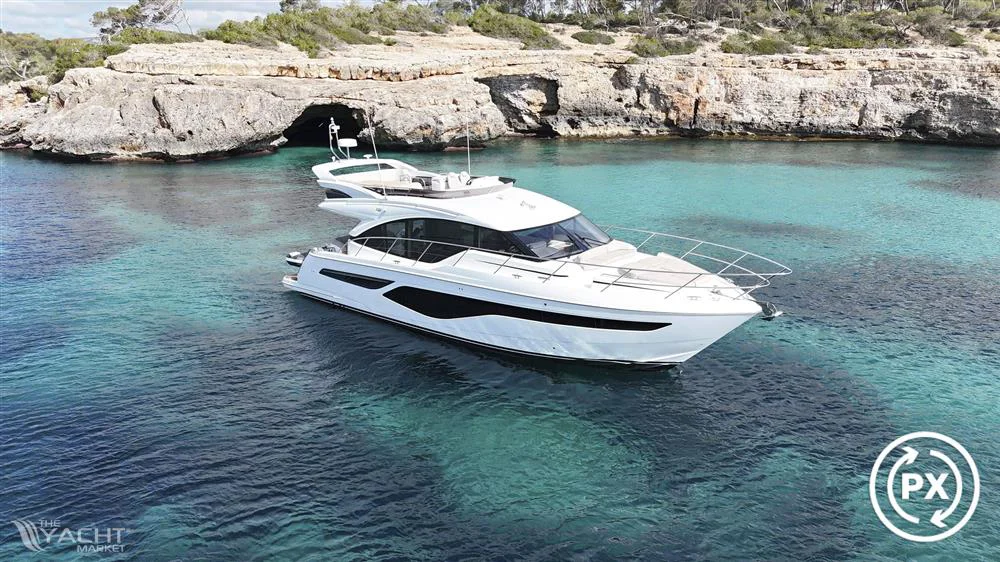 BoatPhoto.coverAlt