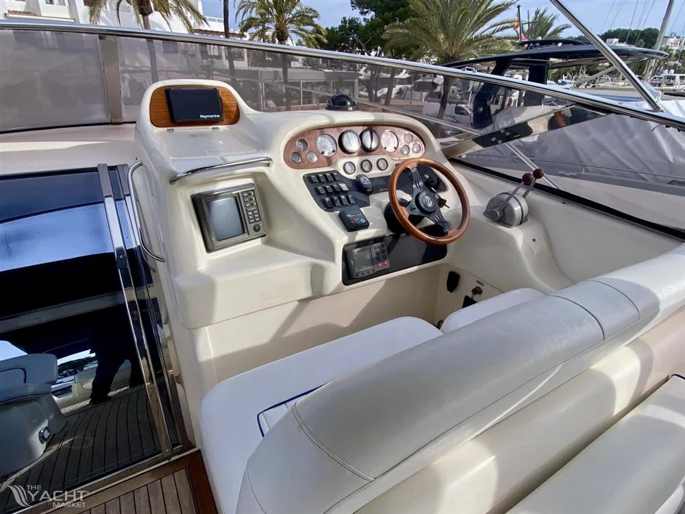 BoatPhoto.alt