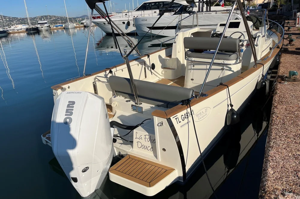 BoatPhoto.alt