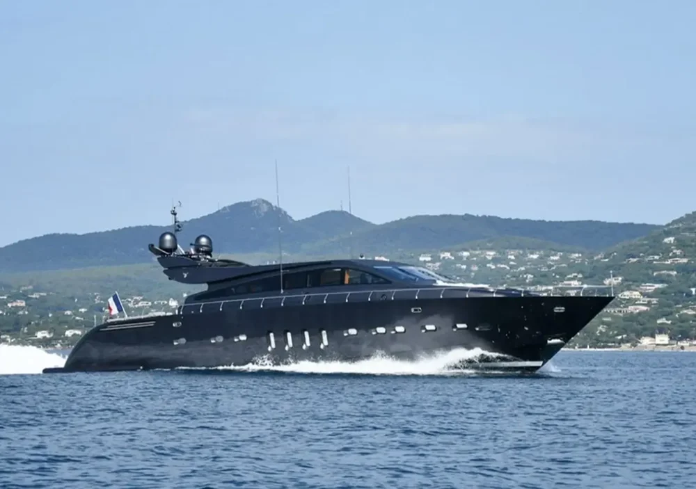 BoatPhoto.alt