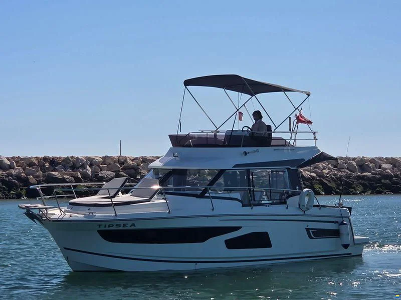 BoatPhoto.alt