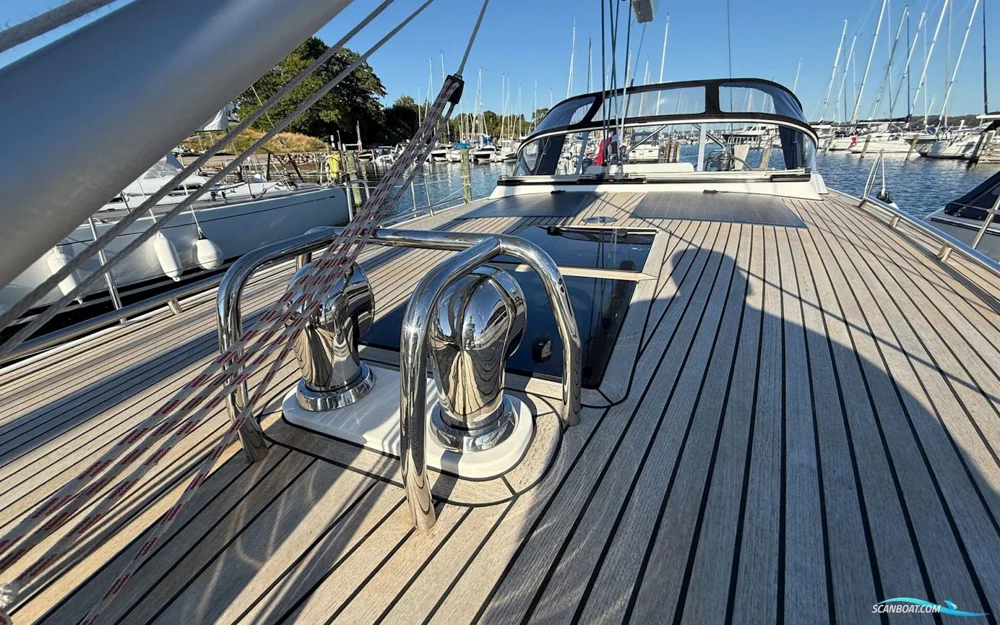BoatPhoto.alt