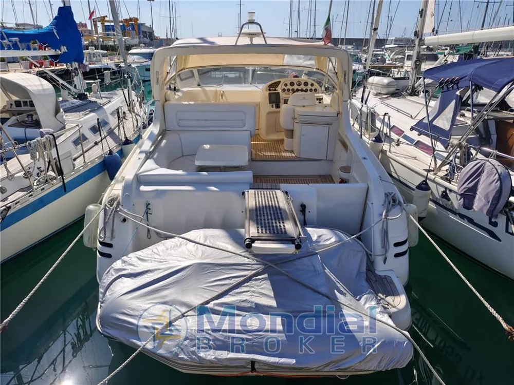 BoatPhoto.alt