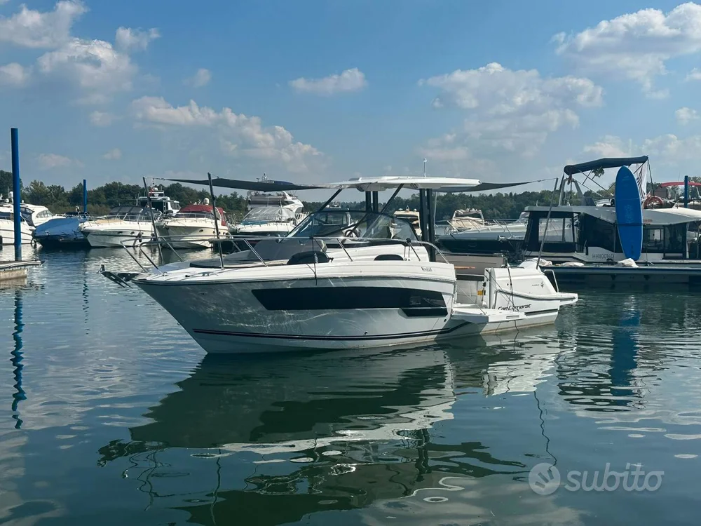 BoatPhoto.coverAlt