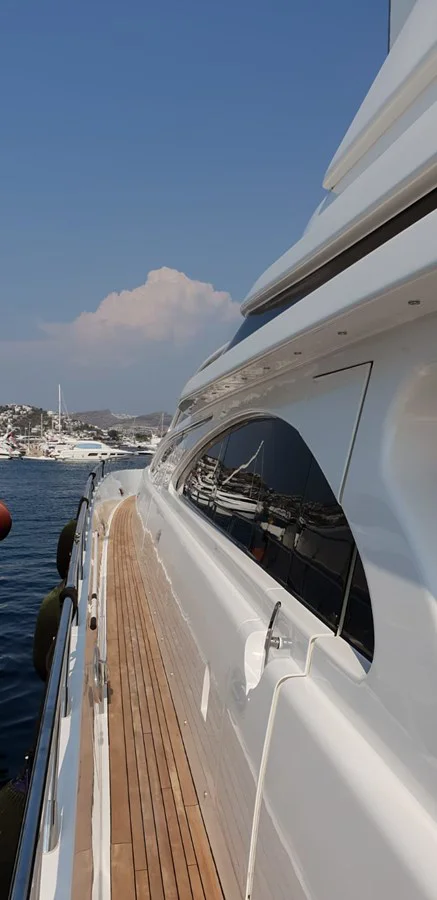 BoatPhoto.alt