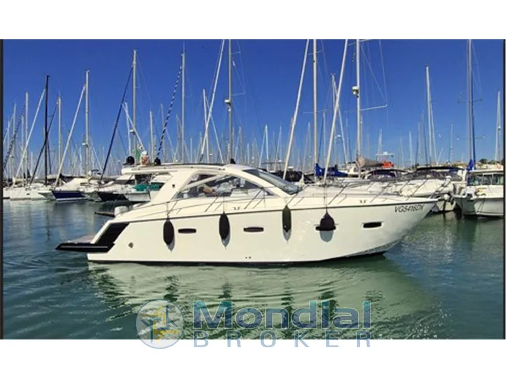 BoatPhoto.coverAlt