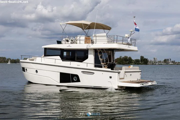 BoatPhoto.alt