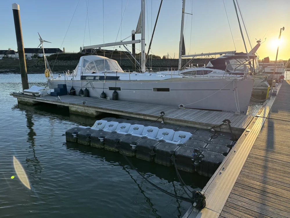 BoatPhoto.coverAlt