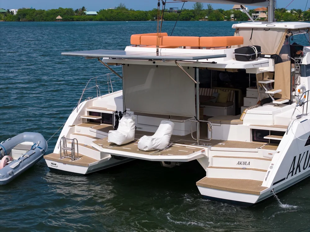 BoatPhoto.alt
