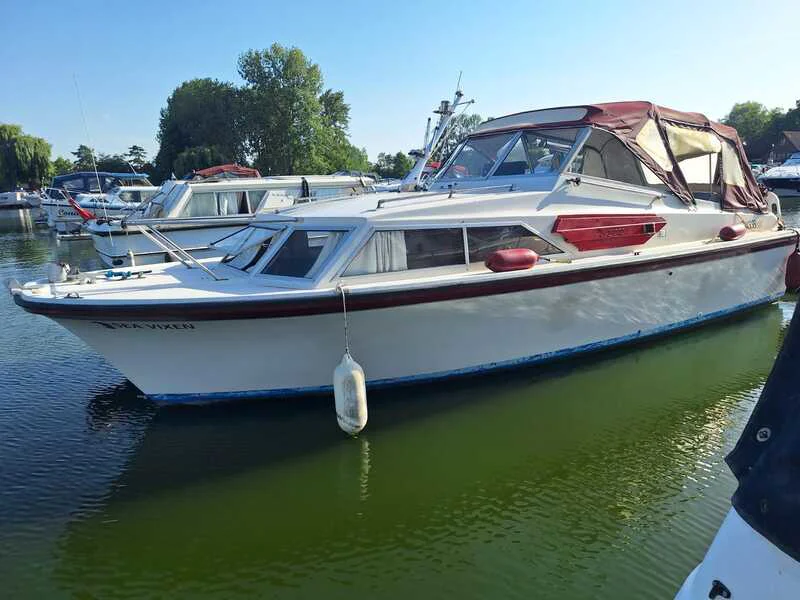 BoatPhoto.coverAlt