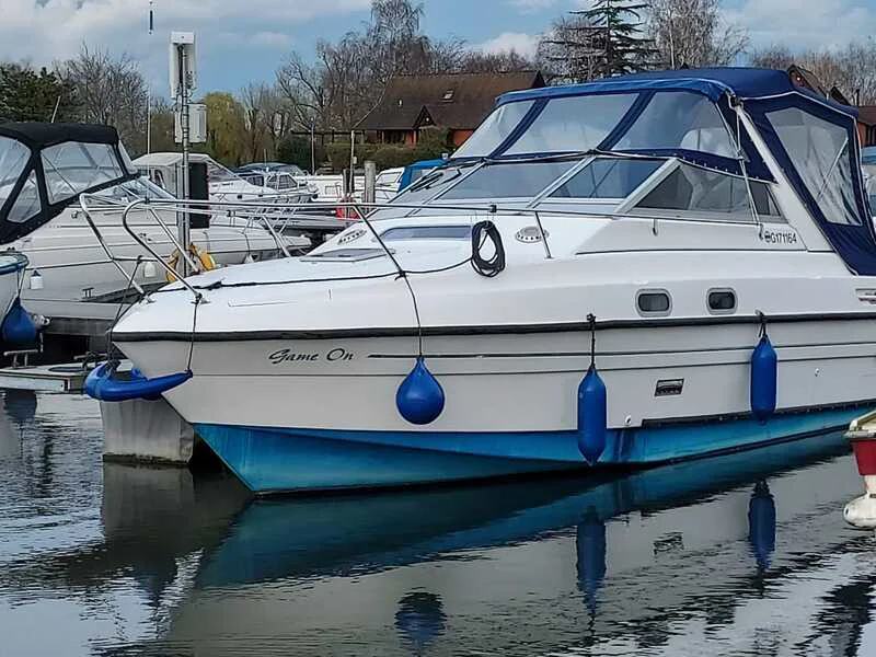 BoatPhoto.coverAlt