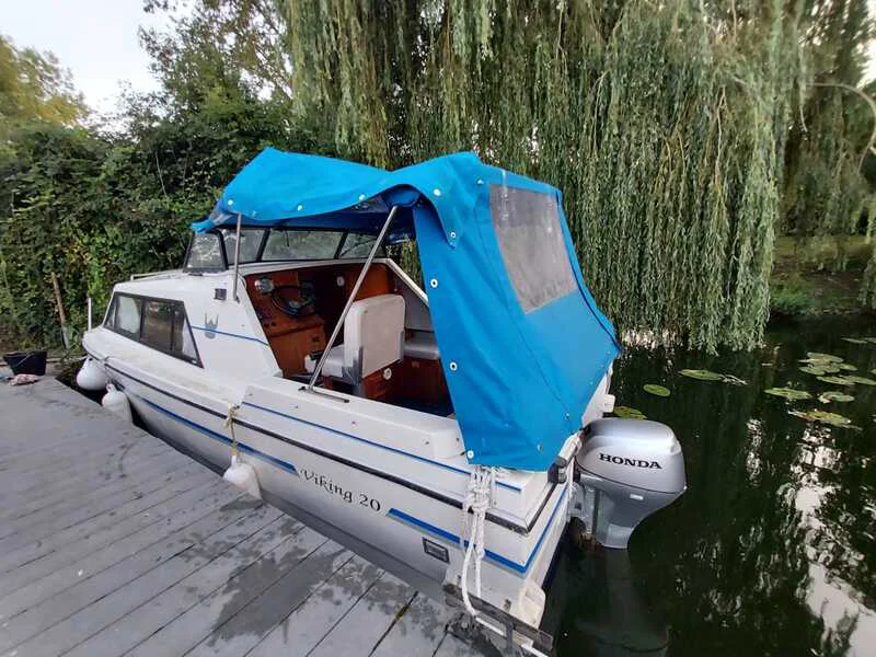 BoatPhoto.alt