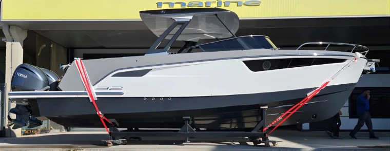 BoatPhoto.coverAlt