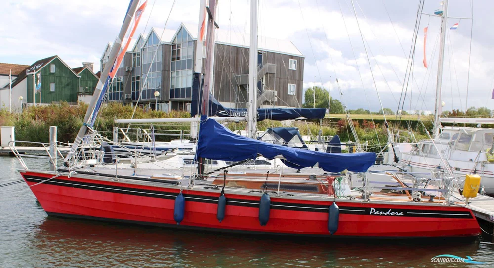 BoatPhoto.coverAlt
