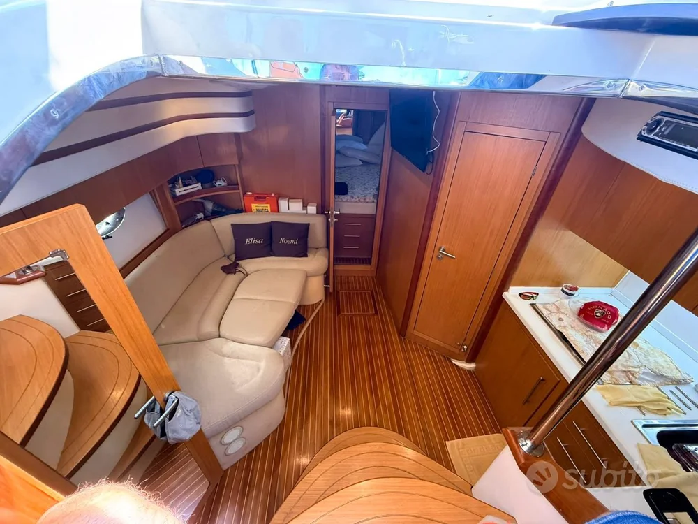 BoatPhoto.alt