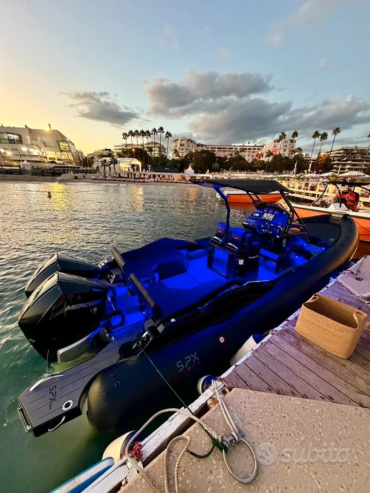 BoatPhoto.coverAlt